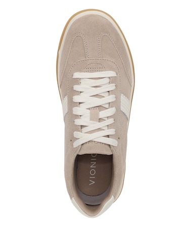 Vionic City Walk Beige Trainers Wide Fit (E)
