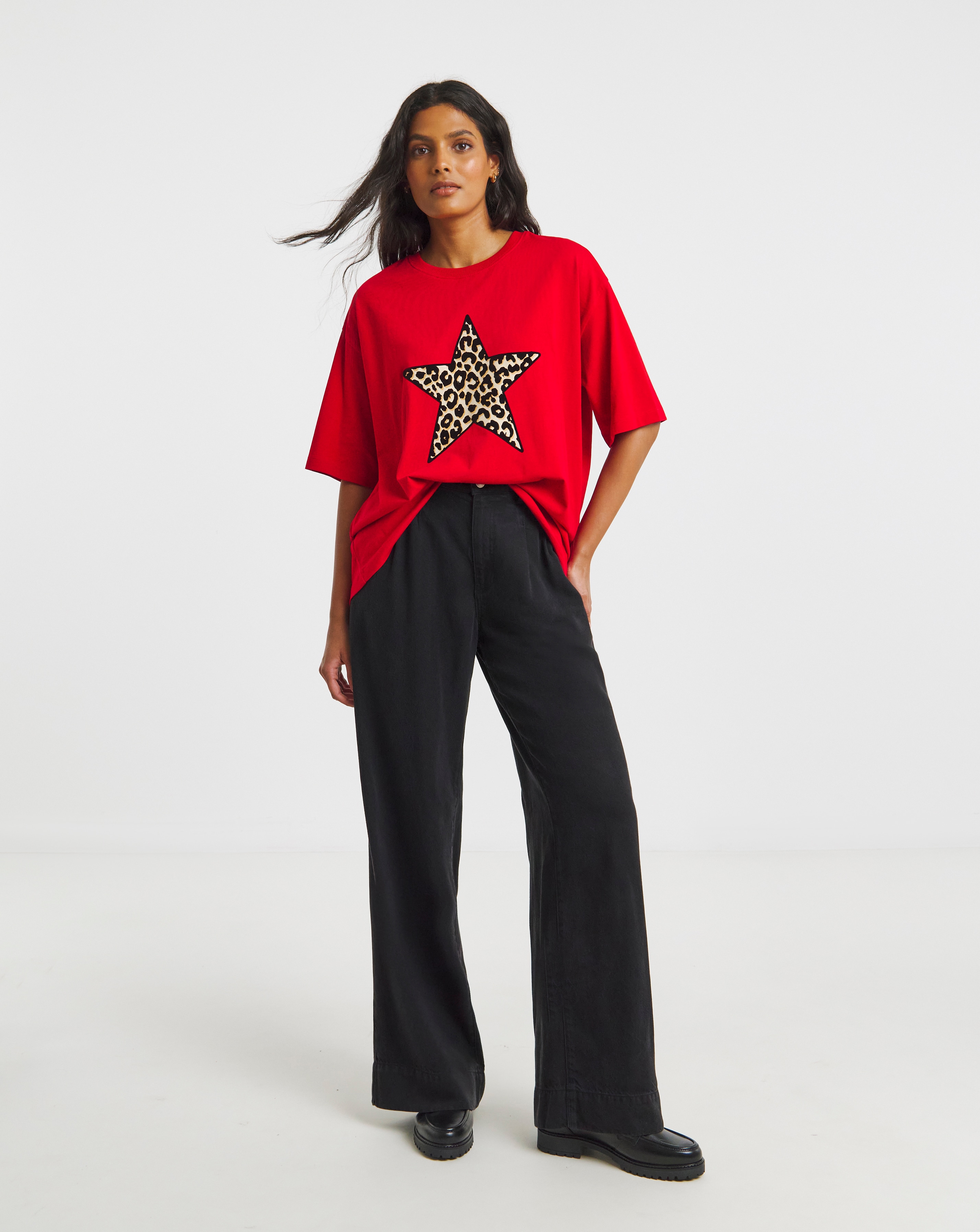 Leopard Star Graphic Oversized T-Shirt