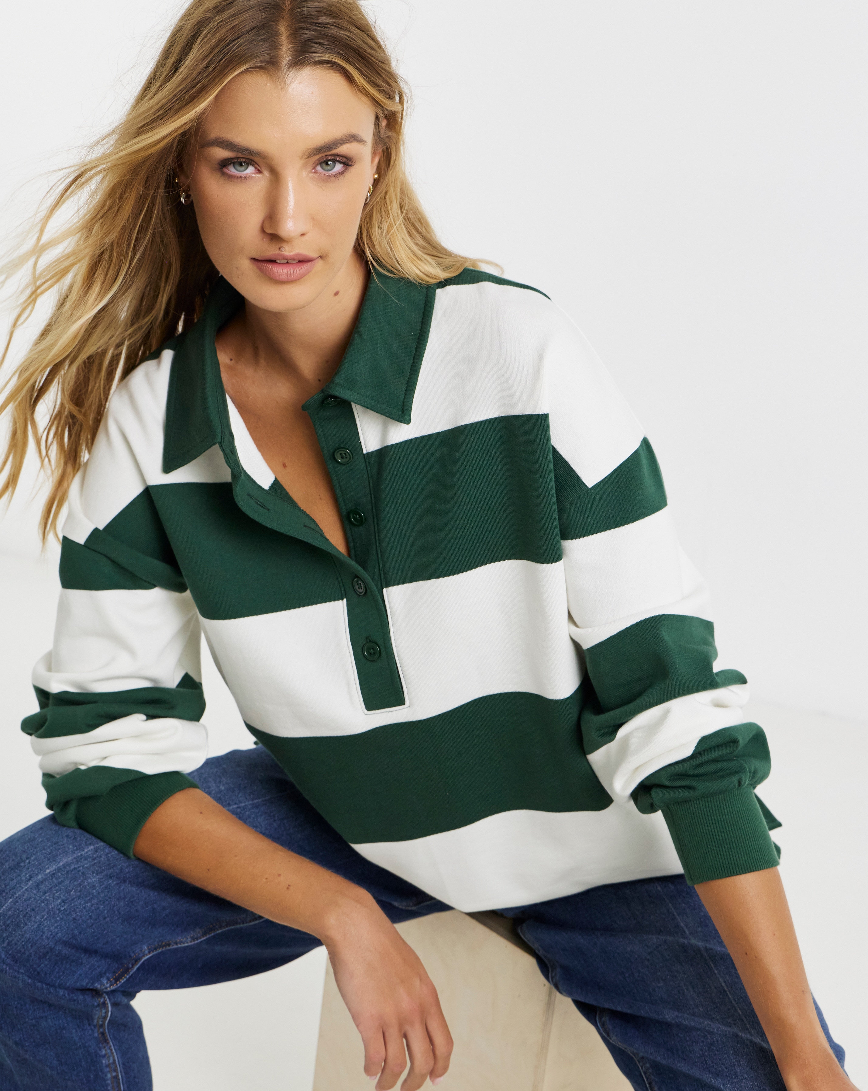 New In - Polo Neck Sweatshirt