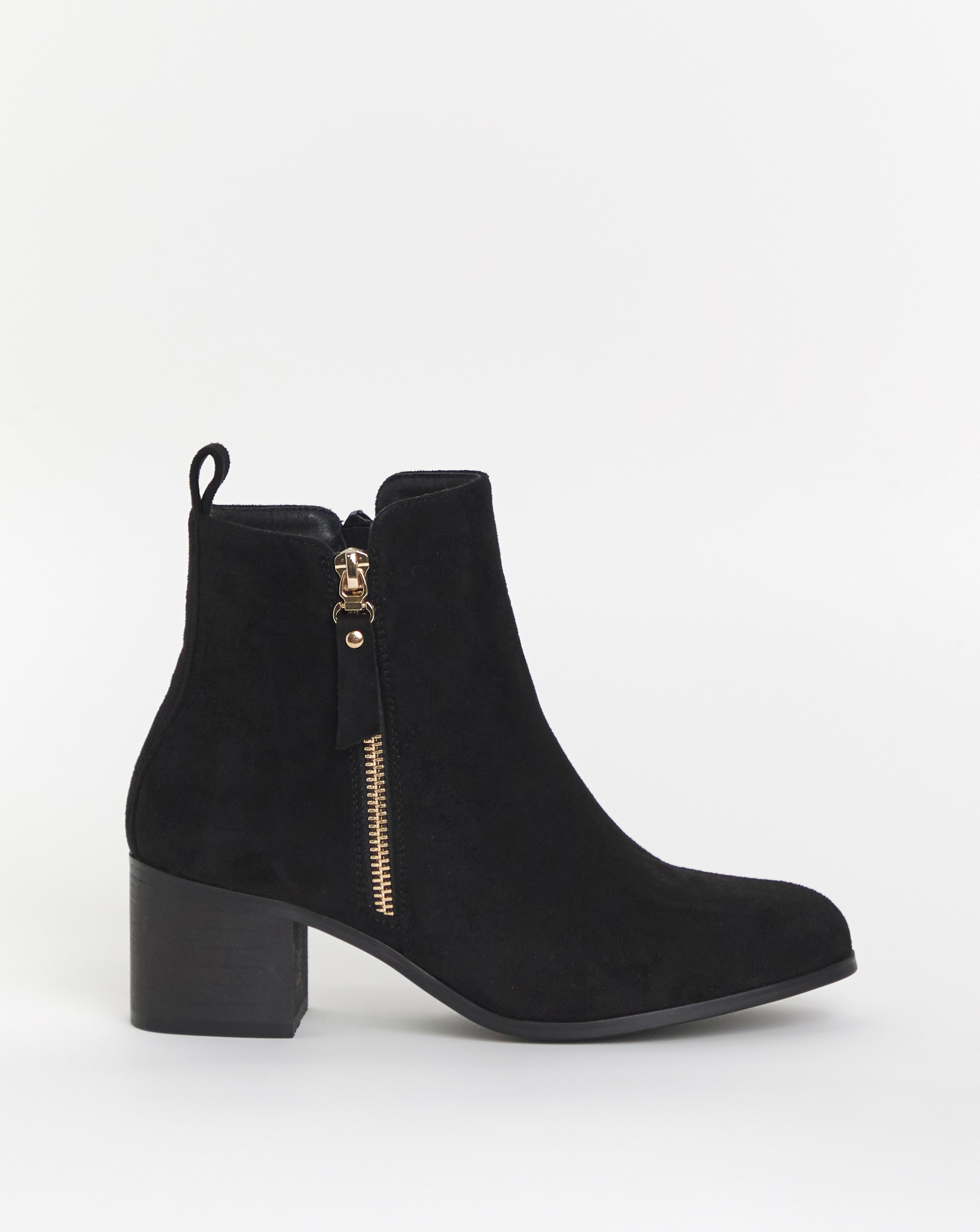 New In - Cushion Walk Block Heel Boot E Fit