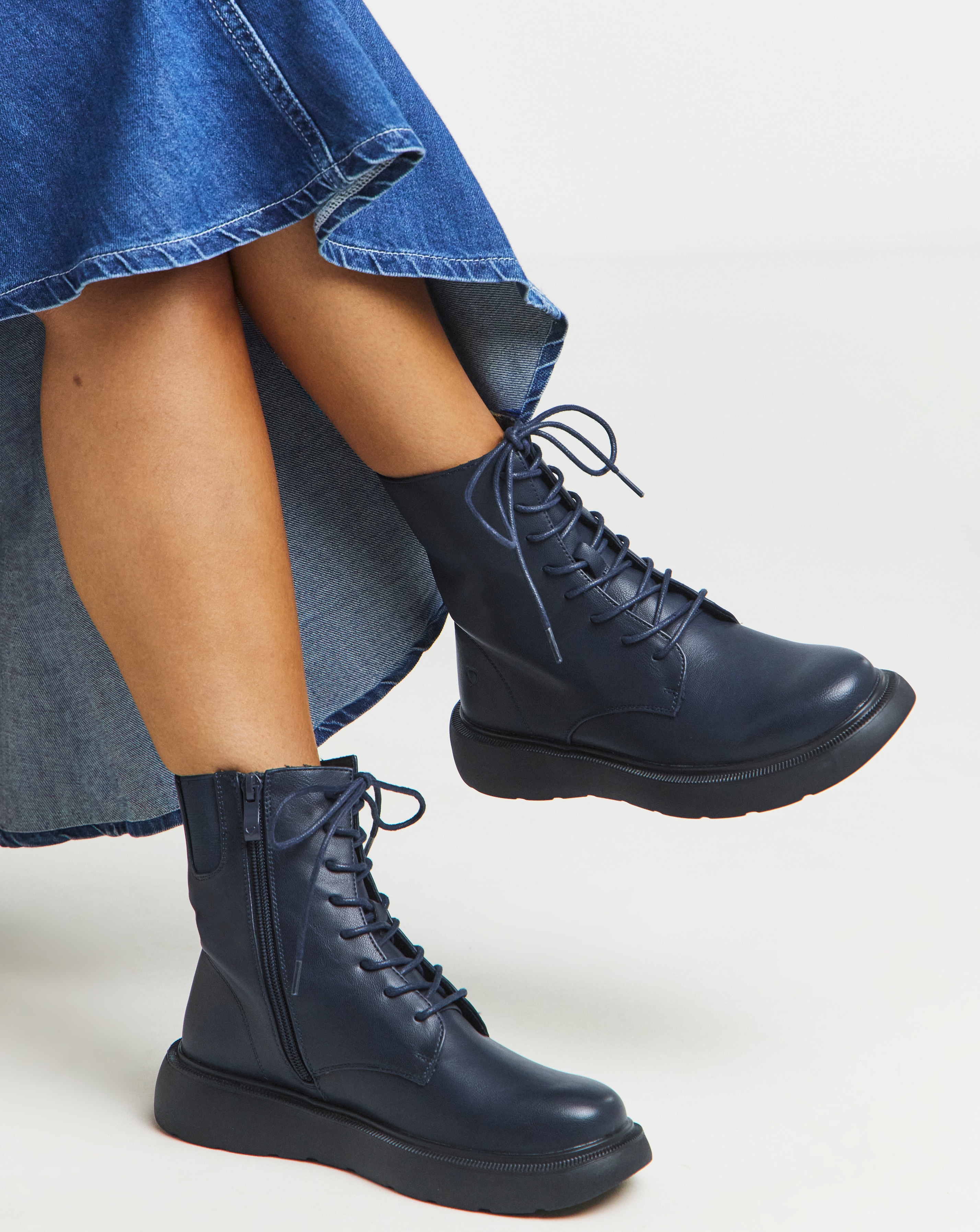 Heavenly Feet Fern Boot Wide Fit