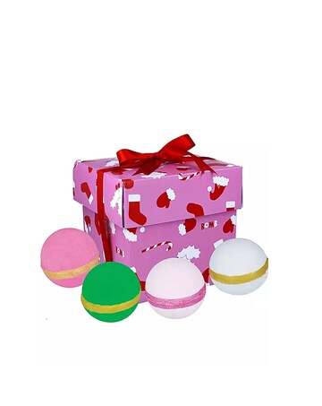 Bomb Cosmetics Oh Christmas Treetment Gift Set