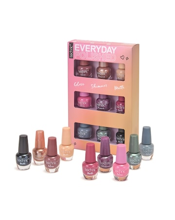 Technic Party Nails