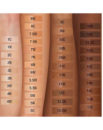 Charlotte Tilbury Airbrush Flawless Stays All Day 5.5 Neutral Foundation 30ml