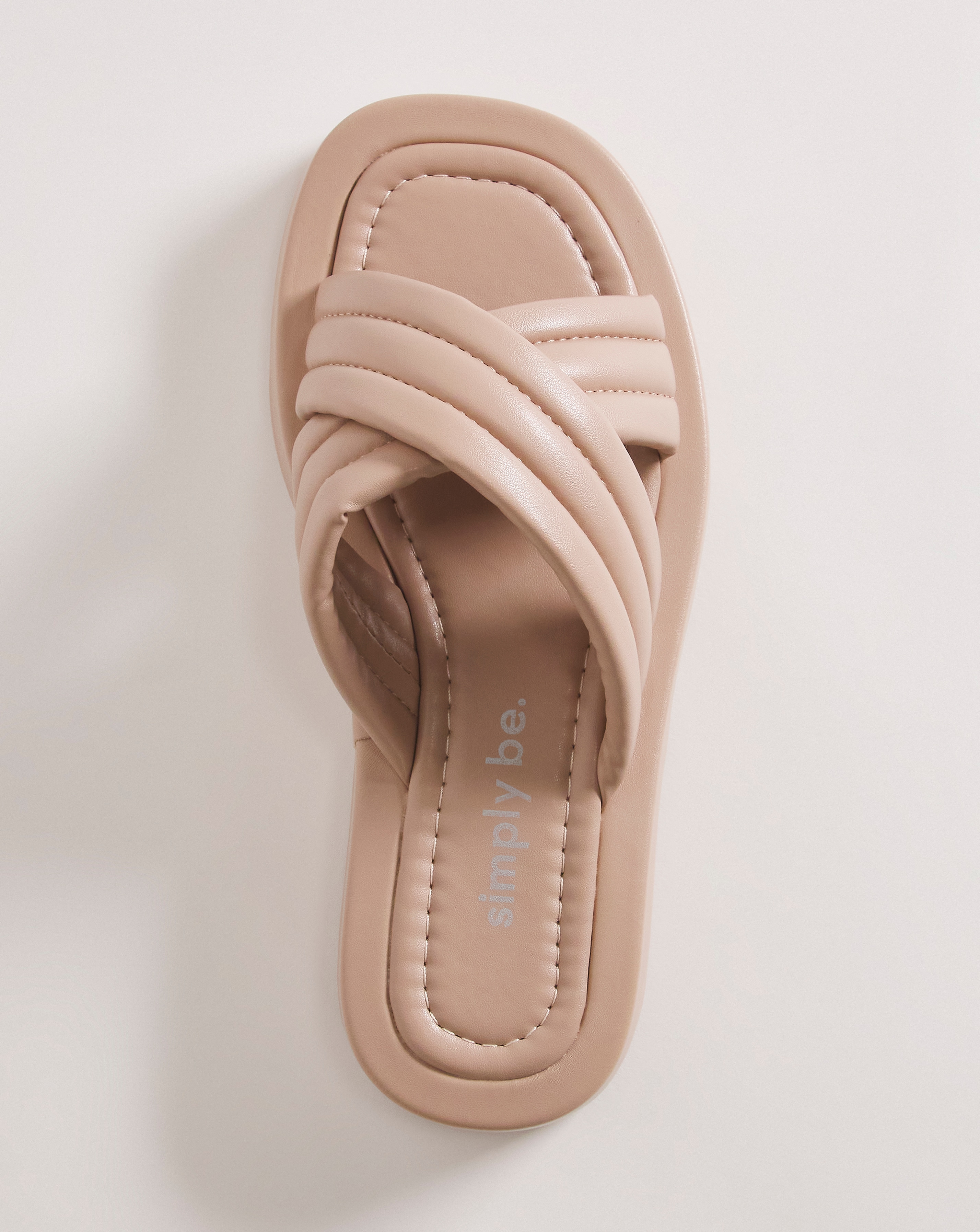 Farah slippers 2025