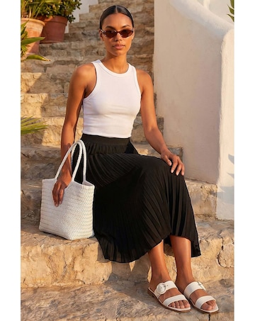 Roman Pleated Elastic Waist Maxi Skirt