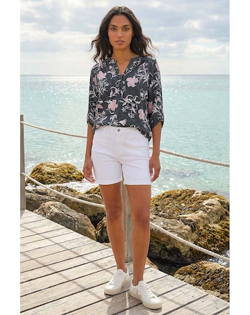 Roman Textured Floral Print V-Neck Shirt