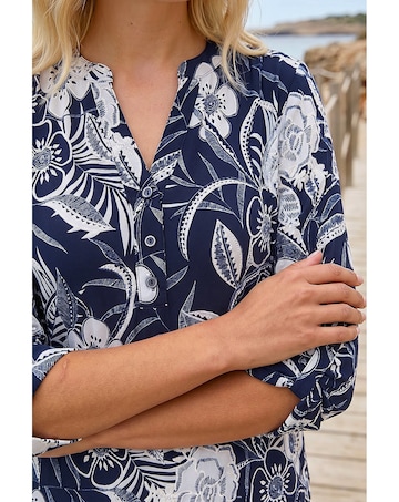 Roman Floral Print V-Neck Stretch Shirt