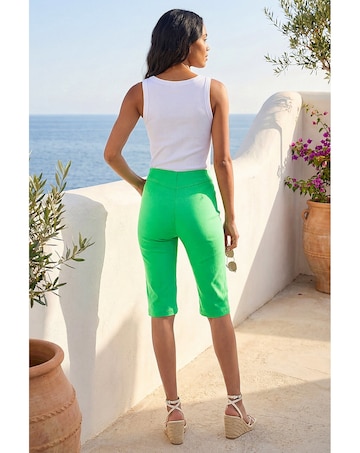Roman Knee Length Elastic Waist Shorts