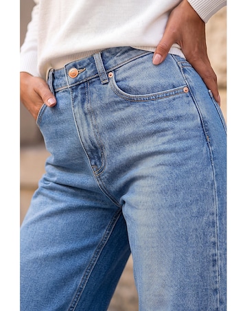 Roman Petite Wide Leg Jeans