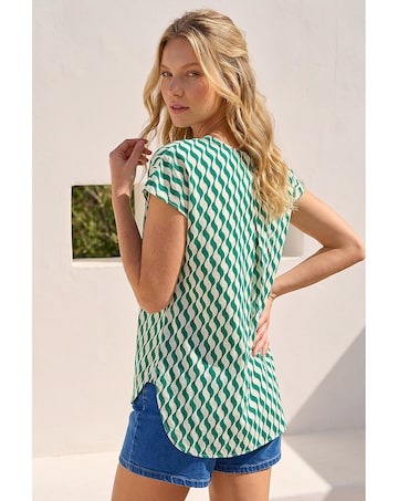 Roman Wave Stripe Print V-Neck Top