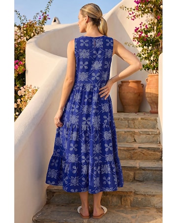 Roman Floral Motif Tiered Midi Dress