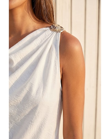 Roman Hardware Trim Drape Top