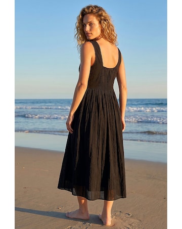 Roman Seersucker V-Neck Midi Dress