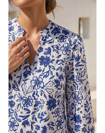 Roman Floral Print V-Neck Shirt Dress
