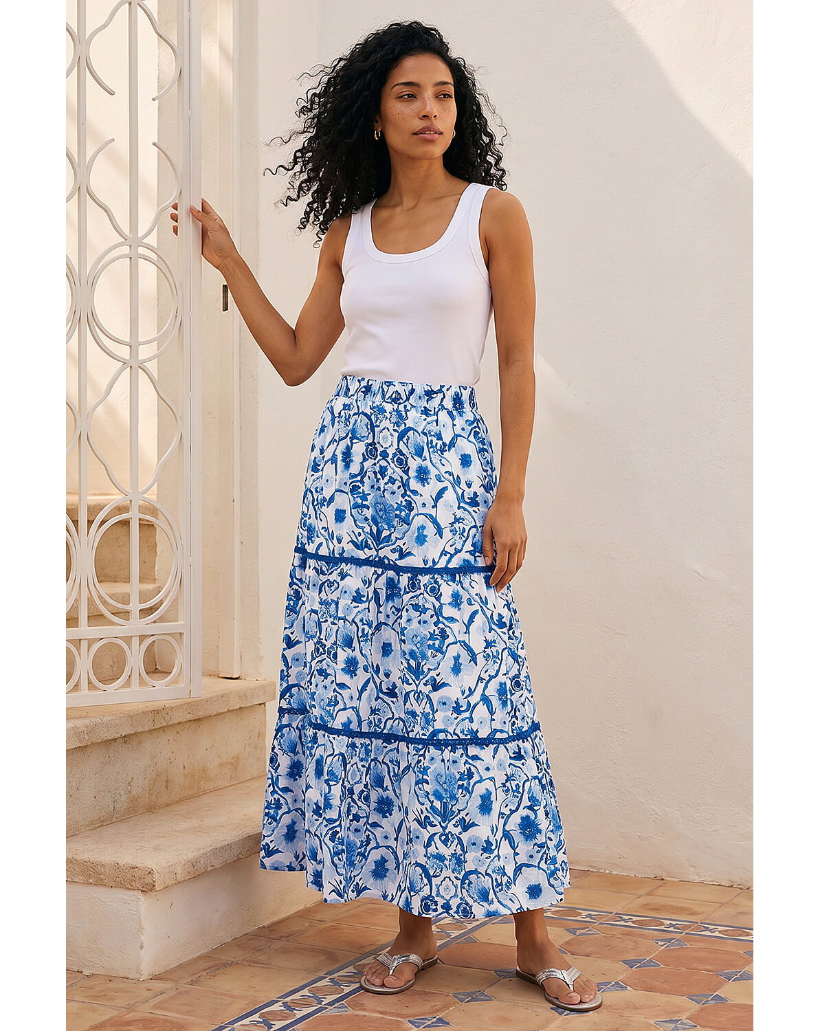Roman Floral Print Tiered Skirt