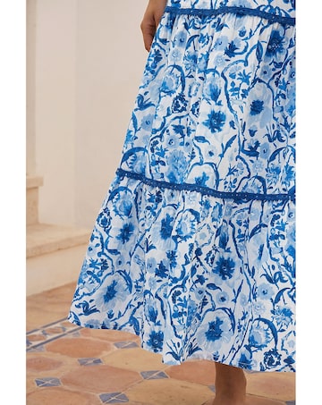 Roman Floral Print Tiered Skirt