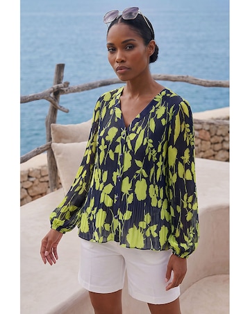 Roman Floral Print Pleated Blouse