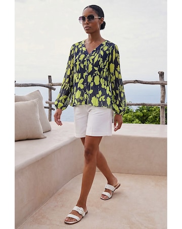Roman Floral Print Pleated Blouse