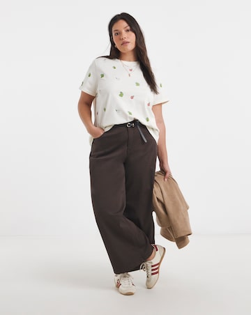 Ecru Apples and Pears Embroidered T-Shirt