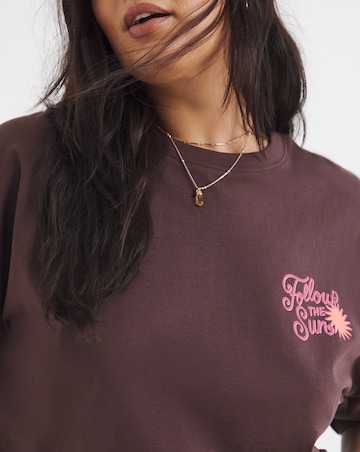 Chocolate Follow The Sun Graphic T-Shirt