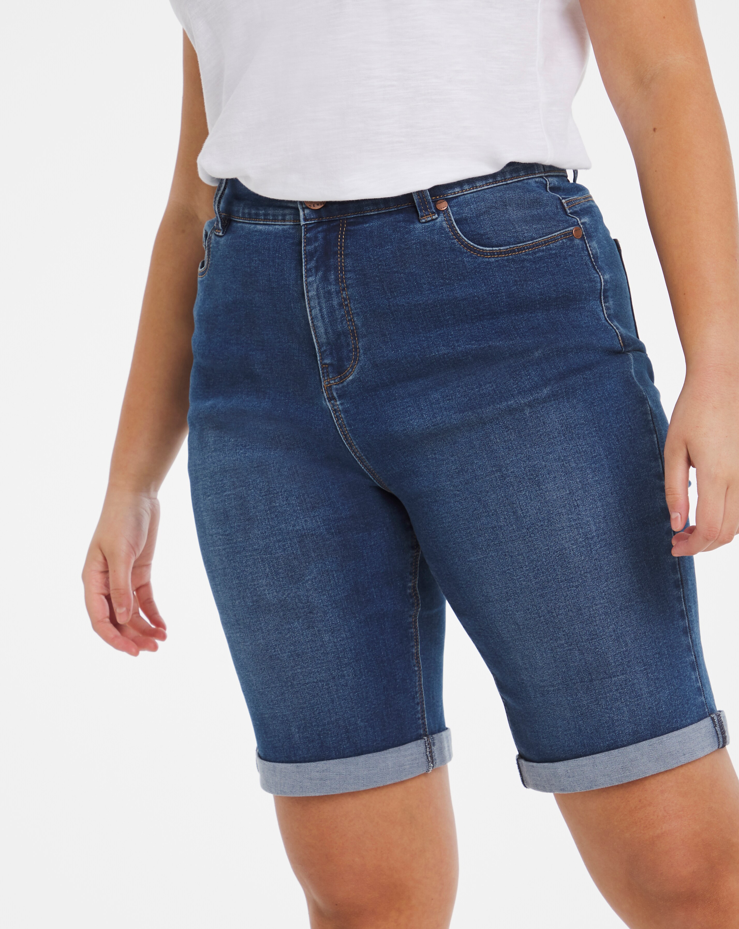 knee length denim shorts