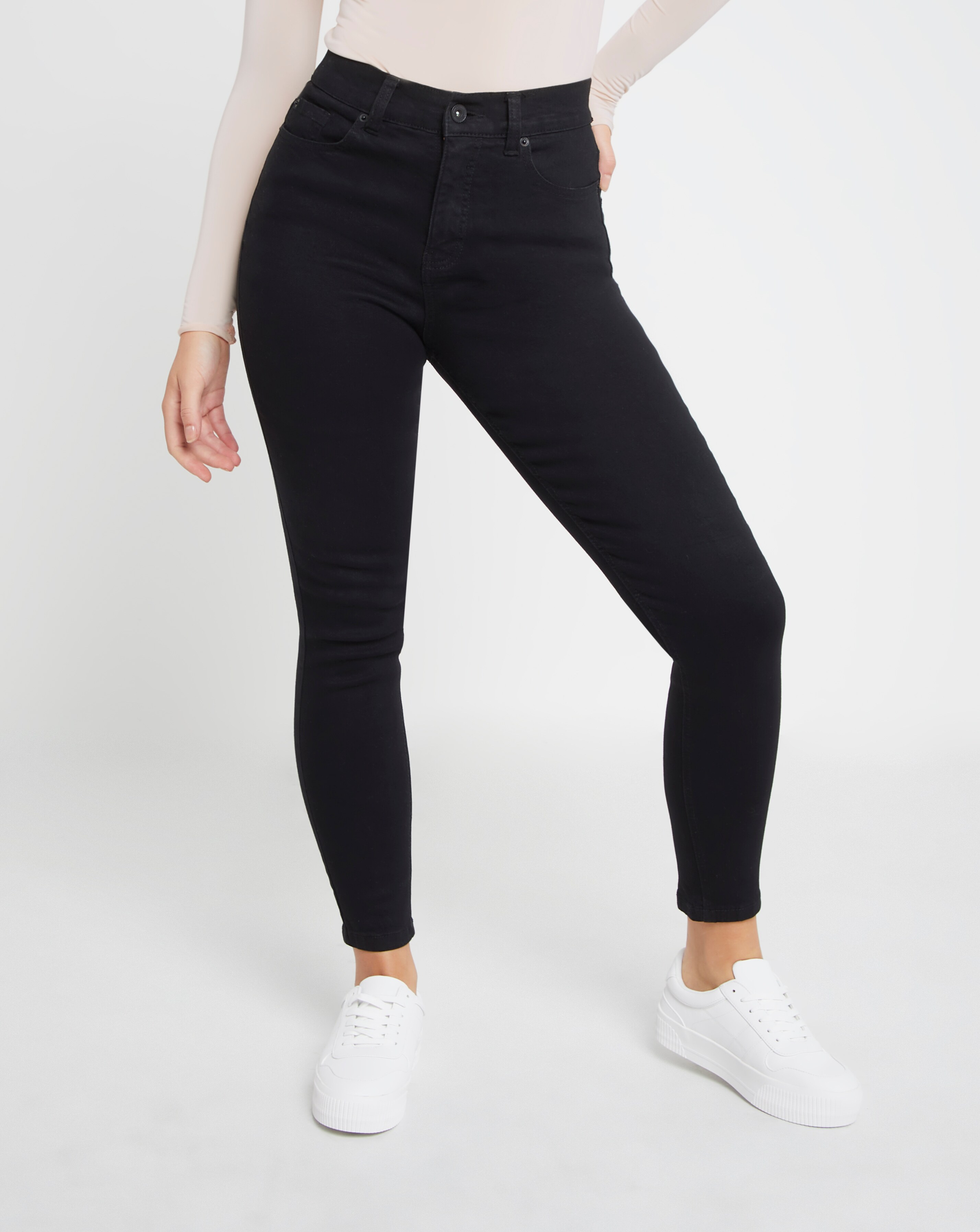 black skinny jeans women