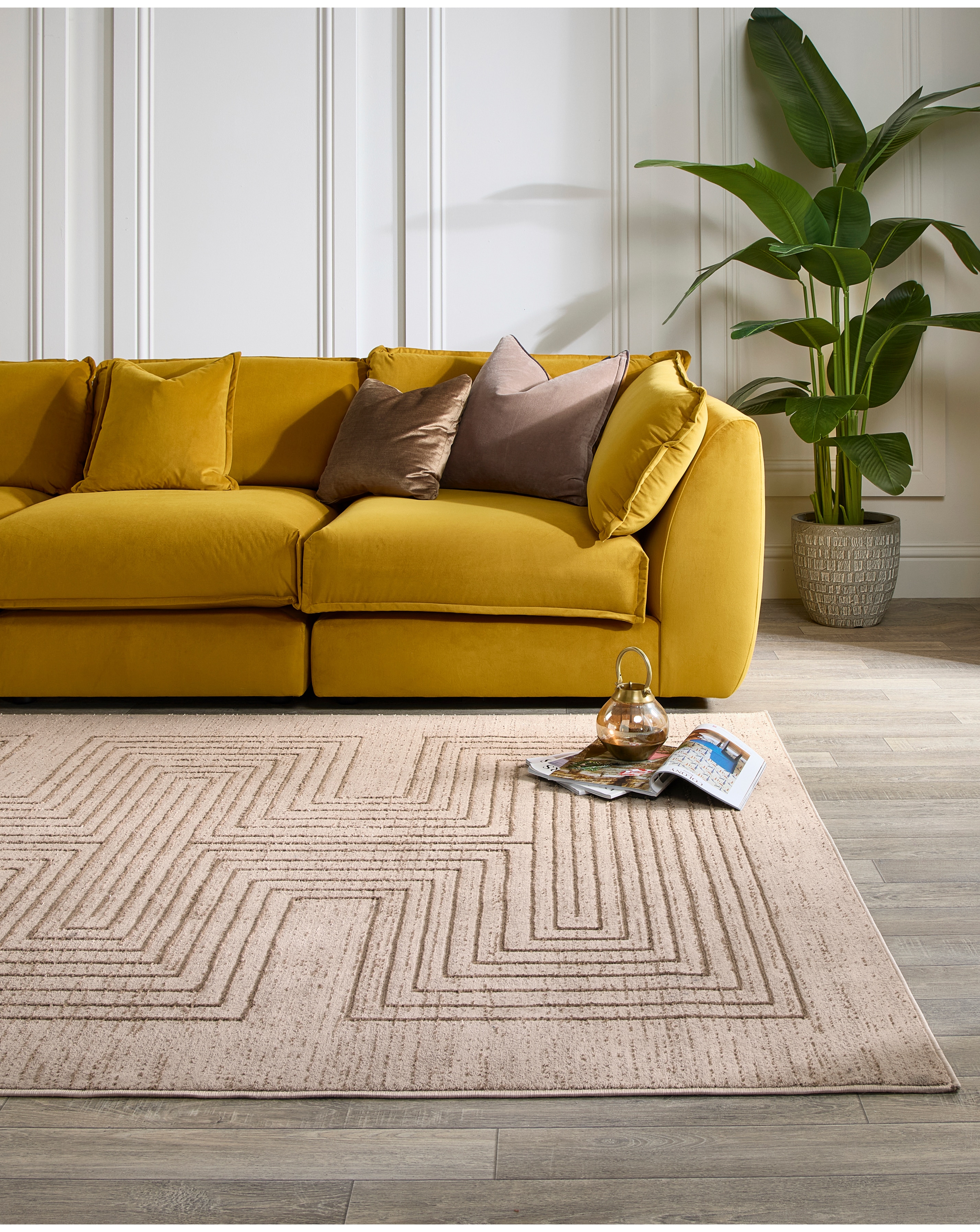 Calacatta Lines Rug
