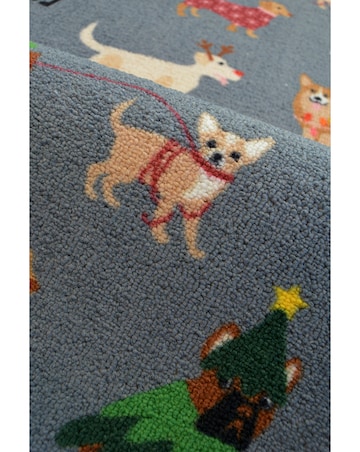 Festive Dogs Runner