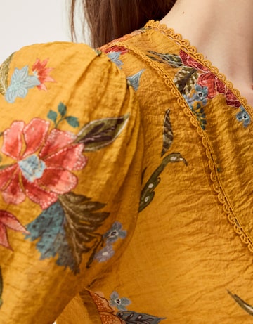 Monsoon Rosaleigh V-Neck Floral Blouse