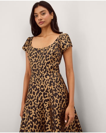Anna Leopard Print Midi Dress