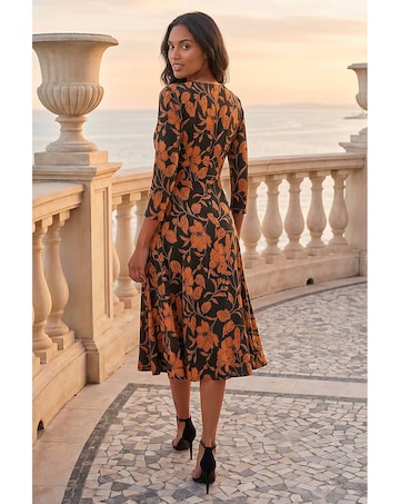 Roman Leaf Print Wrap Midi Dress