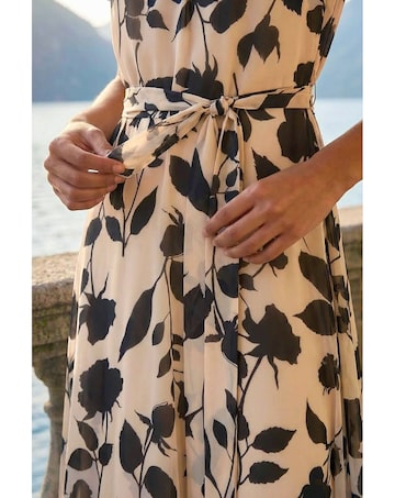 Roman Floral Print Pleat Neck Midi Dress