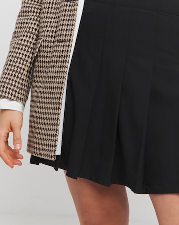 Black Pleated Mini Skirt