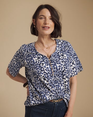 Julipa Petite Cotton Printed V-Neck T-Shirt