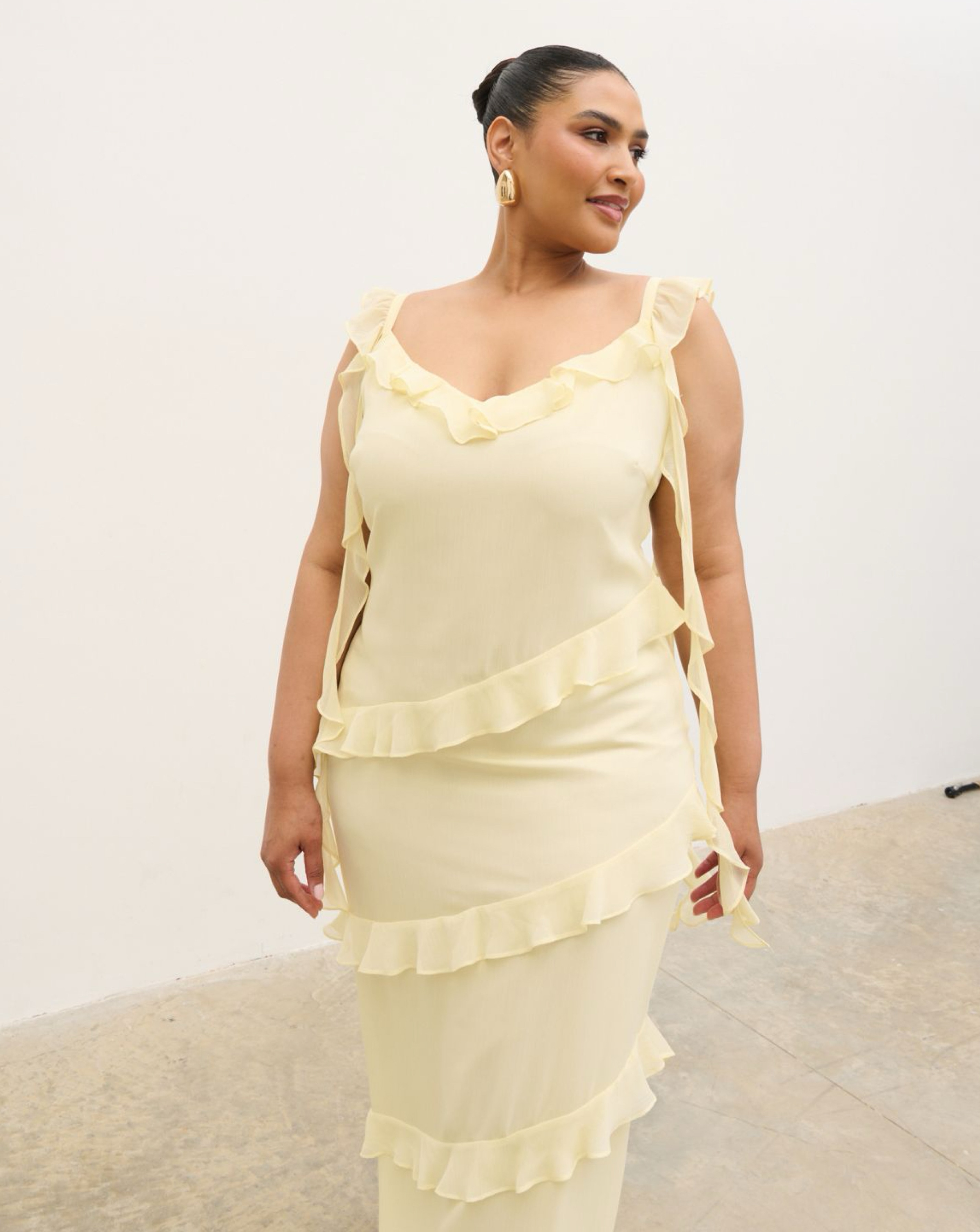 New In - Pretty Lavish Rue Ruffle