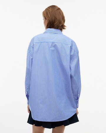 TOMMY JEANS OVERSIZED ESSENTIAL SHIRT