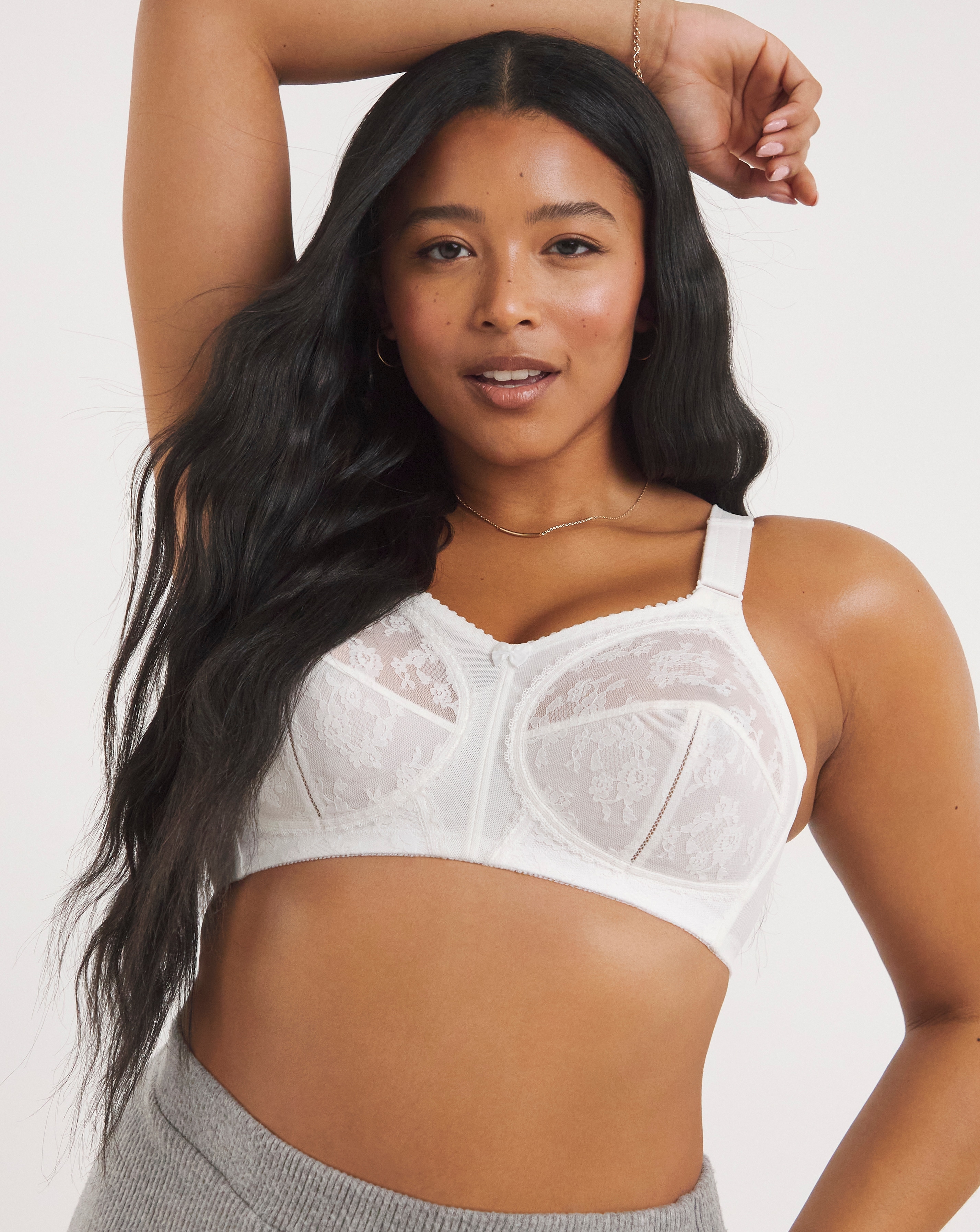 Triumph Doreen Non Wired Bra  In White | UK Size 36B Women's