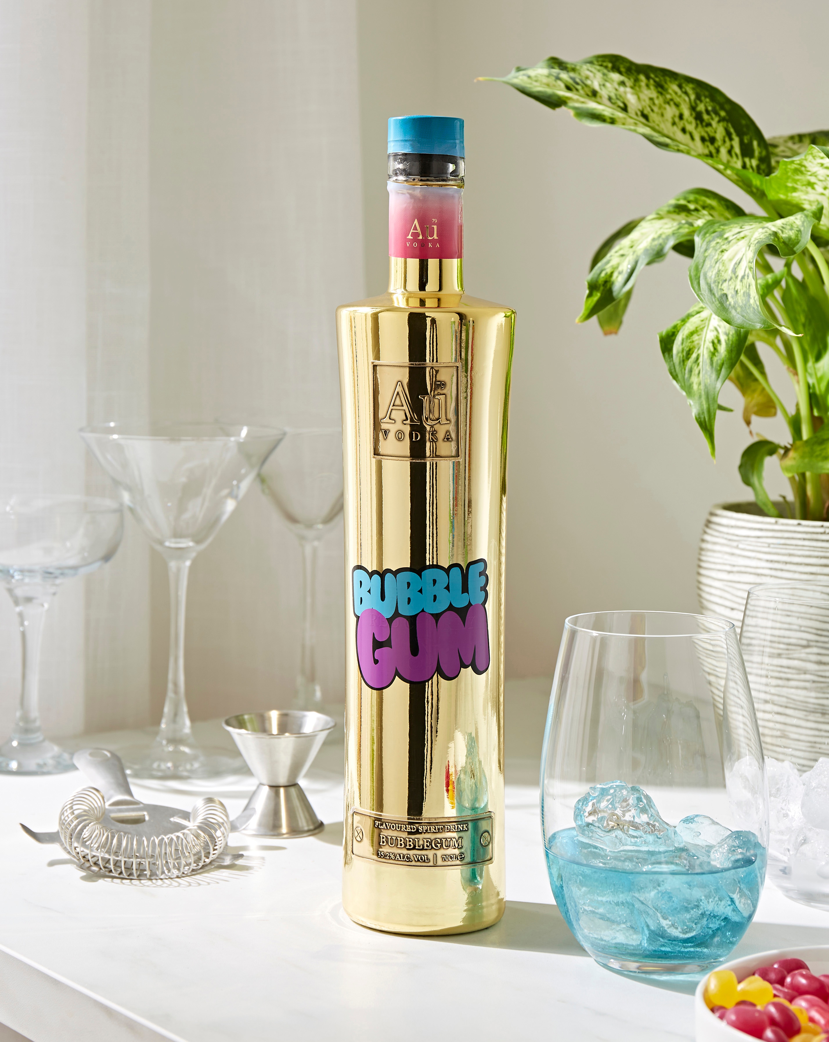 Au Vodka Bubblegum Colour Changing 70cl