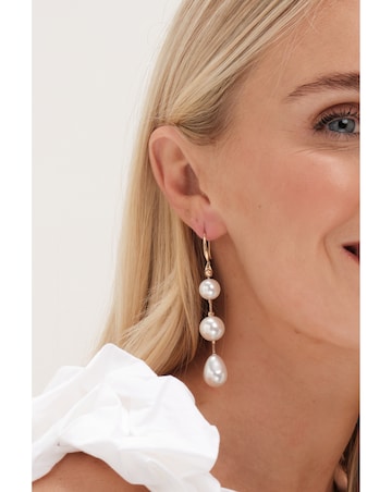 Mood Gold Pearl Linear Three Drop Earrings