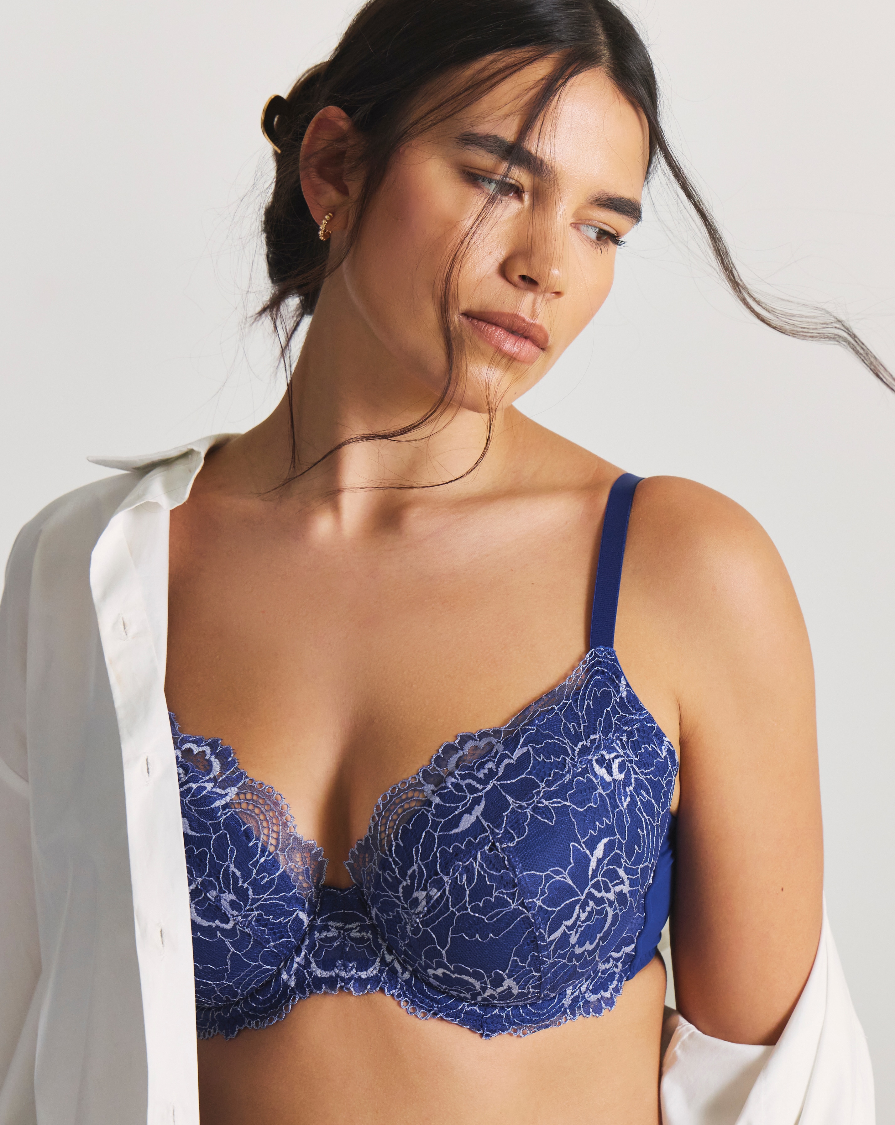 New In - Ella Plunge Wired Bra