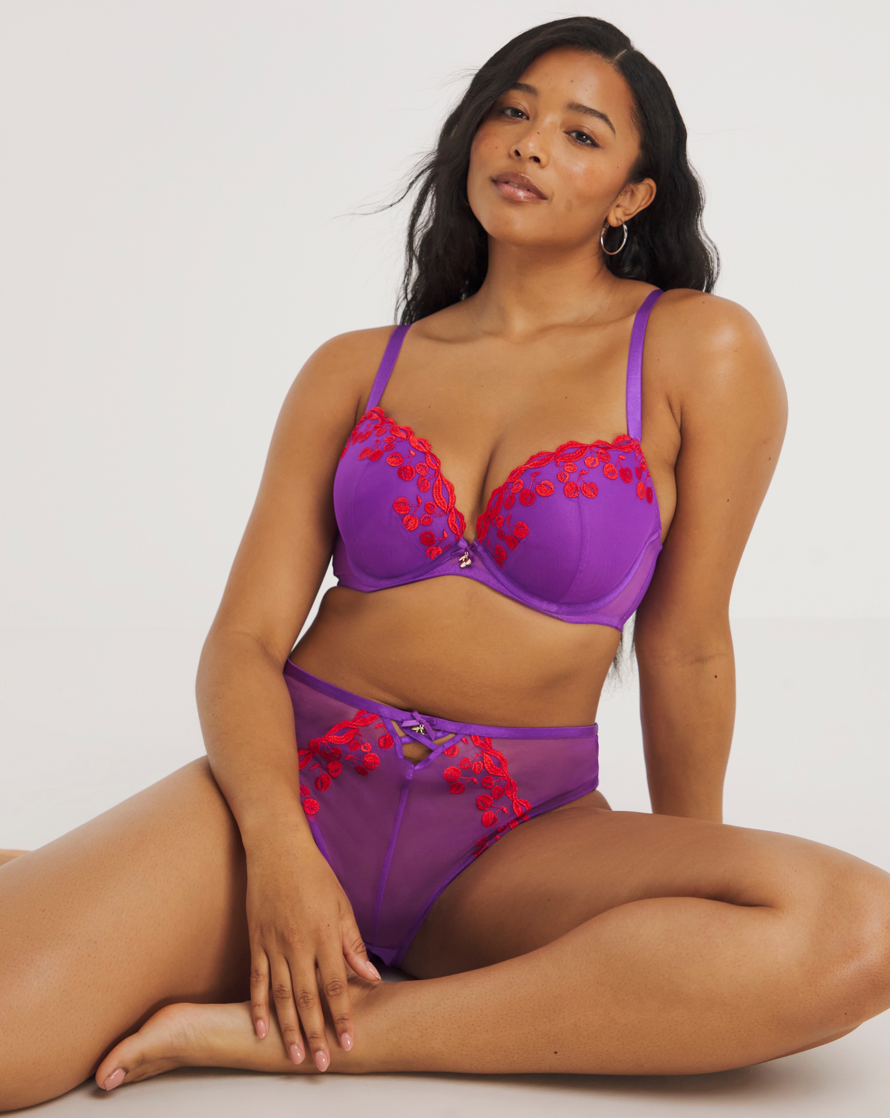 Ann Summers DD+ Cherry Kiss Plunge Bra In Bright purple | UK Size 32DD Women's
