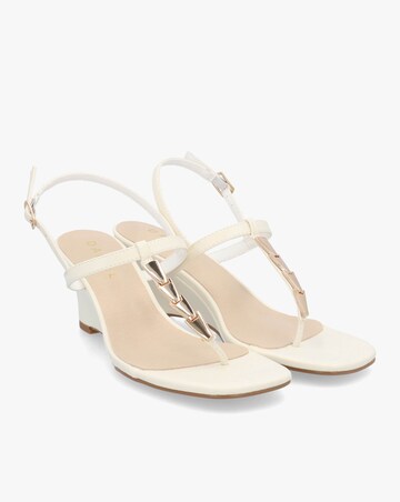 Daniel Yoko Cream Gold Trim Toe Post Mid Wedge Sandals Standard Fit