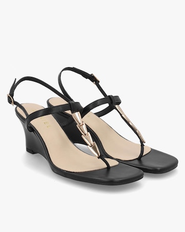 Daniel Yoko Black Gold Trim Toe Post Mid Wedge Sandals Standard Fit