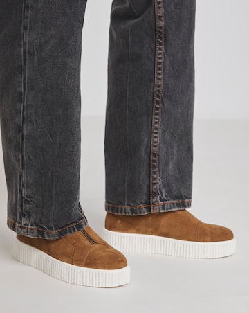 Meridian Zip Up Leather Trainer - Wide Fit (E)