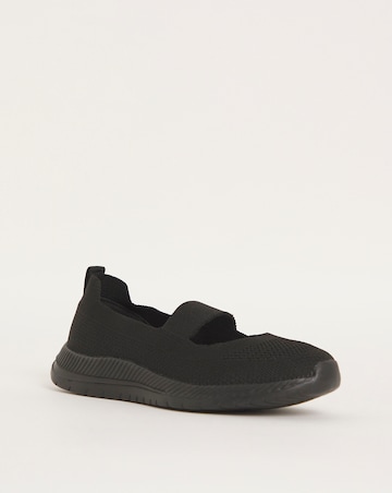 Cushion Walk Fly Knit Elasticated Bar Trainers E Fit