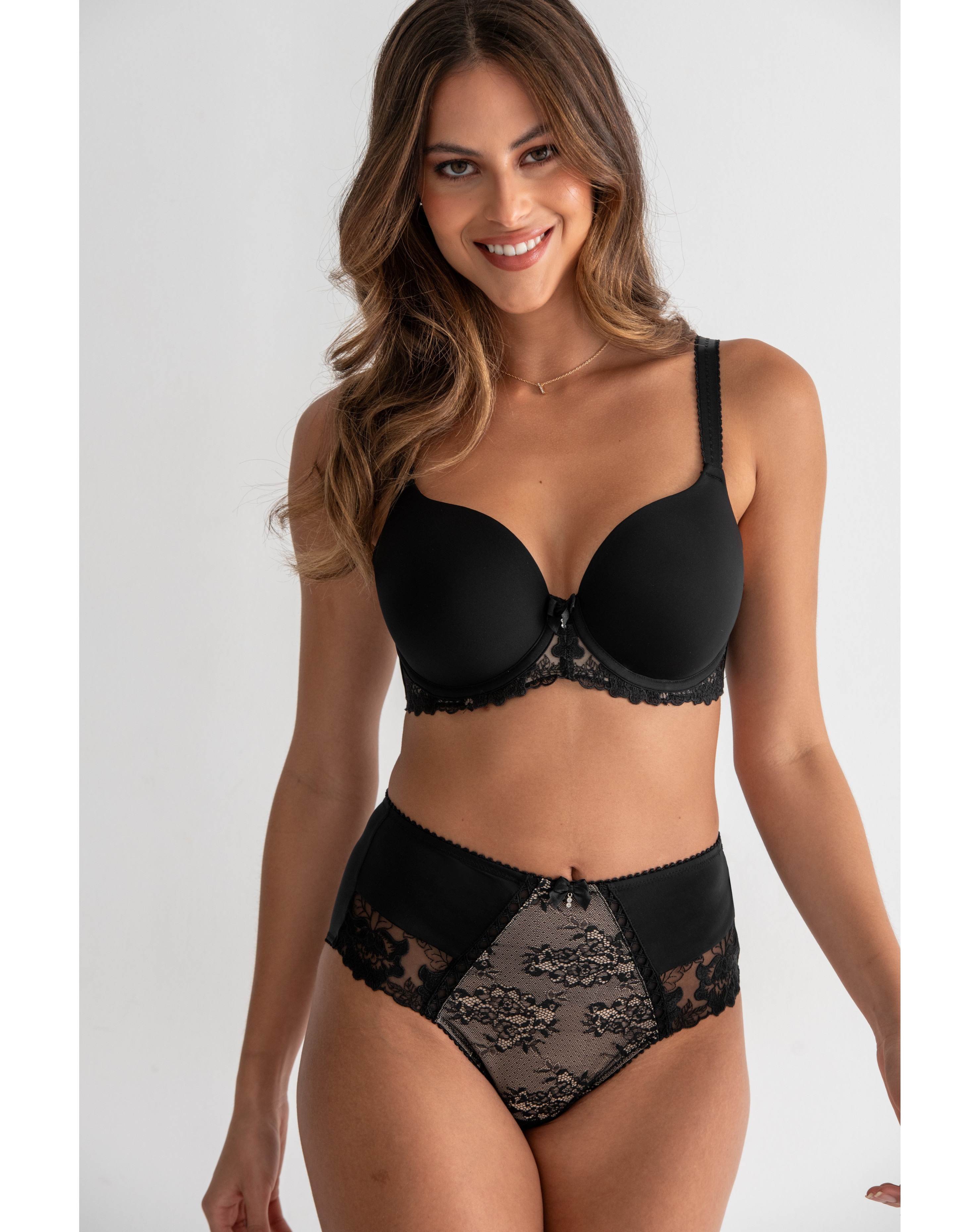 Pour Moi Sofia Embroidered Full Coverage Lightly Padded T-Shirt Bra