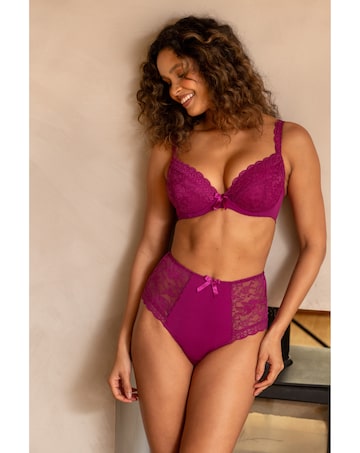 Pour Moi Rebel Deep Brief