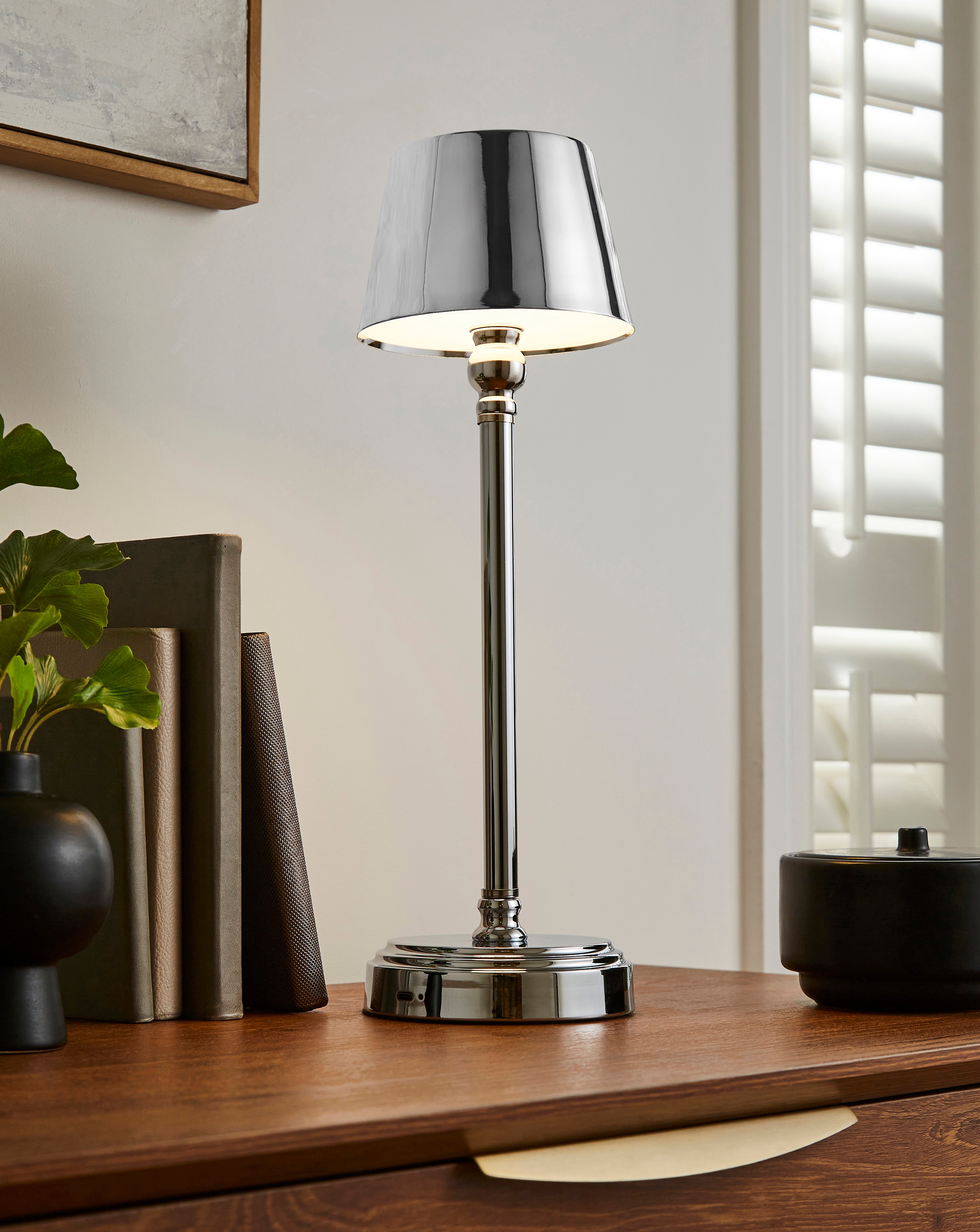 New In - Isla Rechargeable Table Lamp