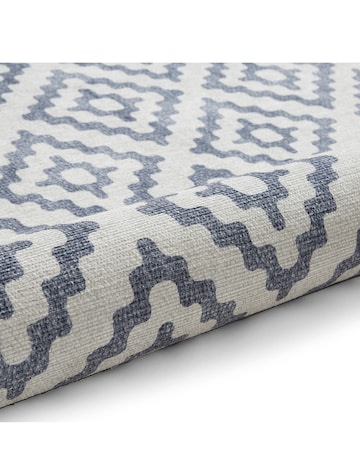Think Rugs Coral Geometric Rug